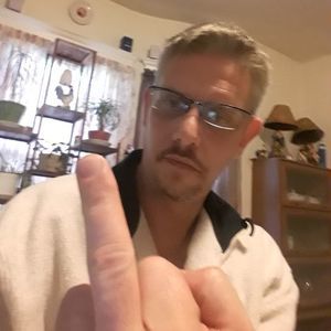 Meet your Posher, Don